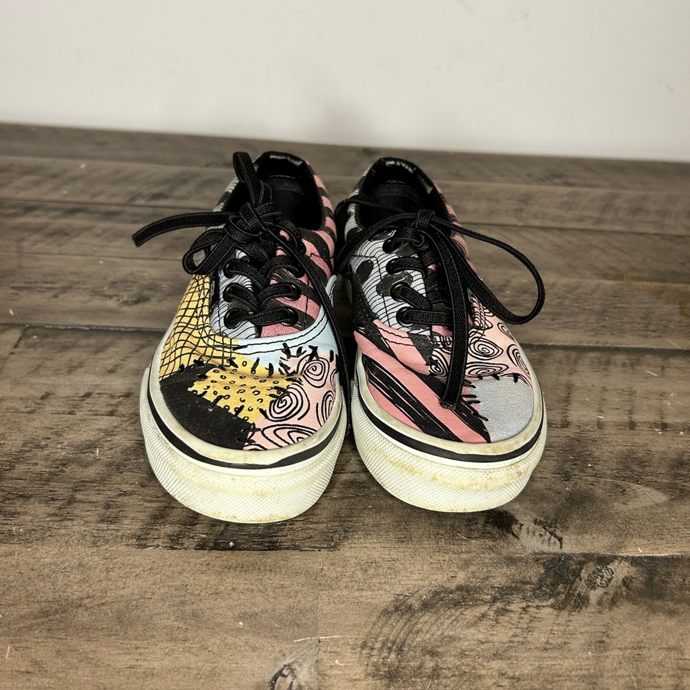 Vans X Disney Nightmare Before Christmas Off the Wall Vans - Picture 2 of 6